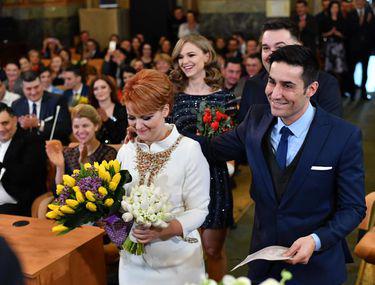 Primele Imagini De La Cununia Civilă A Liei Olguța Vasilescu