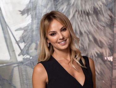 Roxana Ionescu A Trecut De La Meteo și Playboy La Femeie De Casă Libertatea