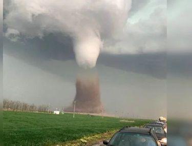 O Tornadă In Romania Poate Avea Loc Oricand Cum Te Ferești De Tornadă Libertatea