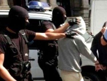 Un Hoț Din Barlad A Plecat Cu Haine și Incălțăminte Din Casa Libertatea