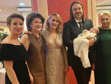 Invitați De Seamă La Botezul Fetiței Alessandrei Stoicescu
