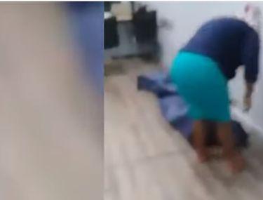 Două Femei S Au Dus La O Firmă De Asigurări Cu Un Cadavru După Ce