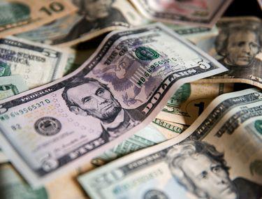 Curs Valutar 13 Februarie 2020 Leul S A Apreciat Față De Euro Libertatea