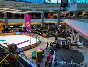 Viaţa In Mall Ul Afi Cotroceni Din Bucuresti In Vremea Coronavirusului Libertatea