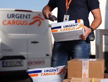 Urgent Cargus Acuză Dsp Botoșani Că A Pus In Pericol 5 000 De Angajați După Ce Libertatea A Arătat Cum Sunt Transportate Probele De Covid 19 Cu Firme De Curierat Stiri știri Romania