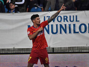 Imagini De Senzație Cu Florinel Coman și Iubita Sa Ioana Timofeciuc Cum S Au Distrat Cei Doi In Ziua In Care Fcsb Avea Meci Cu Gaz Metan Fotbal Sport Libertatea Libertatea