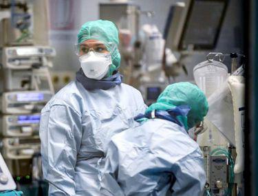 Coronavirus In Romania 1 225 De Cazuri Noi Inregistrate Sambătă Cate Teste Au Fost Făcute Stiri știri Romania Libertatea Libertatea