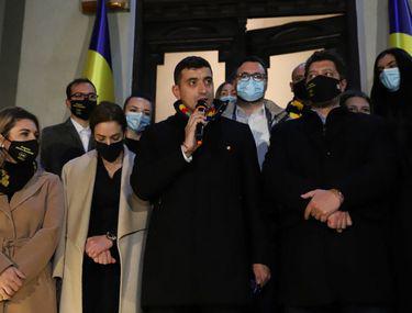 Ce Au FÄƒcut Parlamentarii Aur In Timpul È™edinÈ›ei De Plen George Simion O SÄƒ VÄƒ DoarÄƒ Din Ce In Ce Mai RÄƒu Libertatea Libertatea Tirajul ziarului libertatea este de 40.000 exemplare pe editie. plen george simion