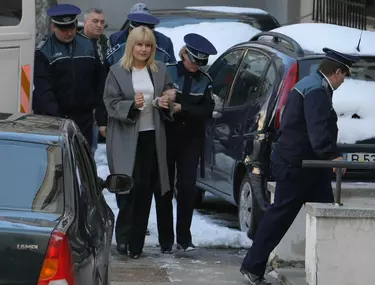 Elena Udrea ArestatÄƒ Pentru 30 De Zile Libertatea