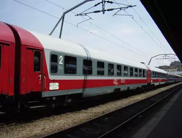 Adormirea Maicii Domnului Cfr CÄƒlÄƒtori SuplimenteazÄƒ Trenurile Dinspre Litoral De Sfanta Maria Libertatea