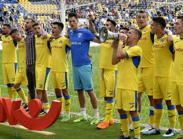 Liga 2 Sezonul 2018 2019 PromoveazÄƒ Patru Echipe A Cincea DÄƒ Baraj Cu Liga 1 Liga 1 Cu 16 Echipe Luni Are Loc Comitetul Executiv Al Frf Libertatea