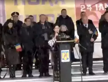Imnul Romaniei Versuri Varianta Scurta - aseasd