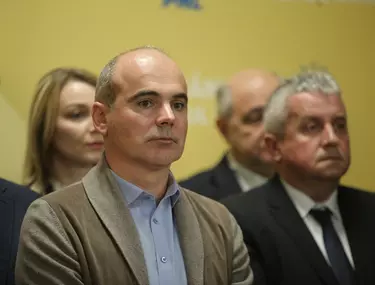 Liberalii PrezintÄƒ Lista CandidaÅ£ilor La Europarlamentare Libertatea