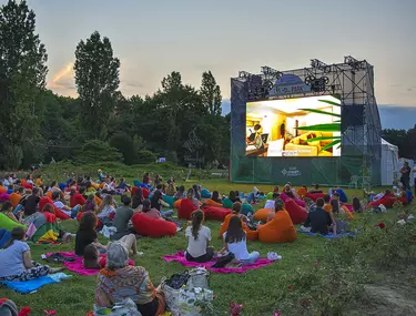 Filme Romanesti Top 30 Cele Mai Bune Filme Romanesti Vechi Si Noi Libertatea