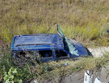 Accident Pe Autostrada A2 DupÄƒ Ce Un È™ofer Ar Fi Adormit La Volan MaÈ™ina S A RÄƒsturnat In È™anÈ› Libertatea