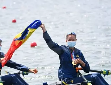 Simona Radiș și Ancuța Bodnar, După Ce Au Câștigat Finala ...