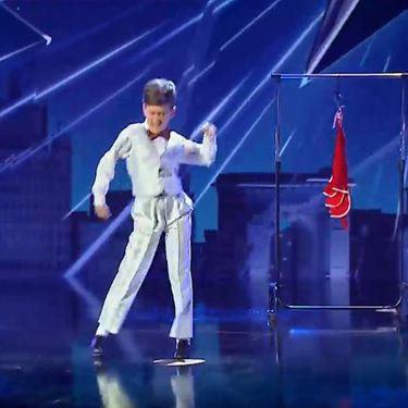 Un Puști De 12 Ani A Ridicat Sala In Picioare La Romanii Au Talent Video Libertatea