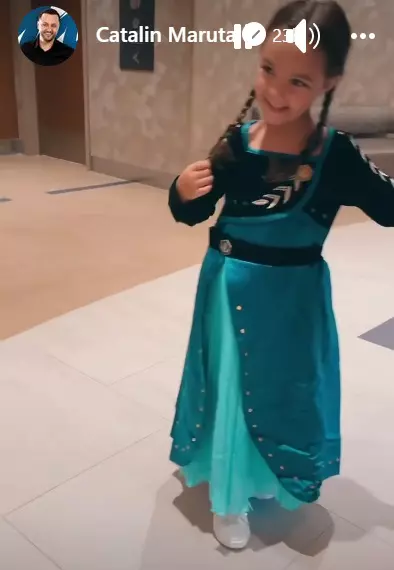 eva maruta la disneyland