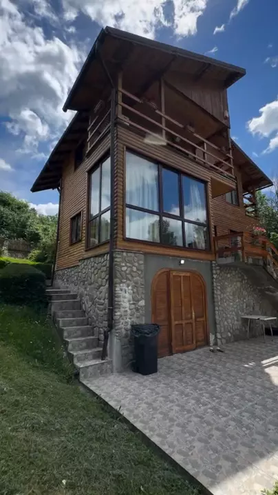 andreea marin casa tara telega prahova (2)