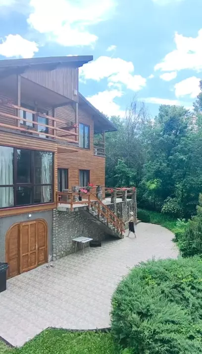 andreea marin costum baie casa tara telega prahova (5)
