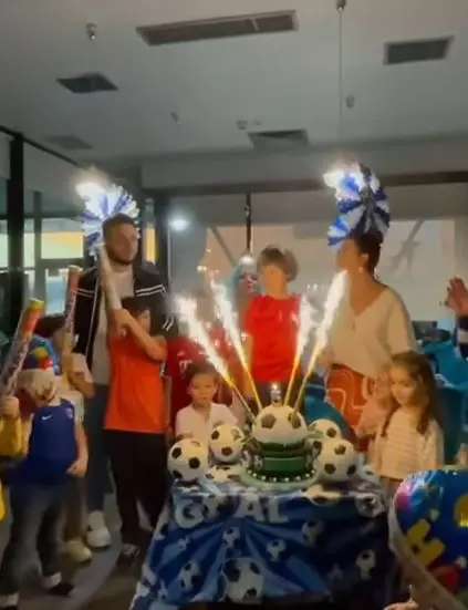 claudia-patrascanu-si-gabi-badalau-zi-de-nastere-baietel-2