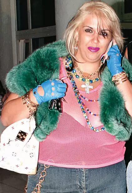 raluca badulescu grasa