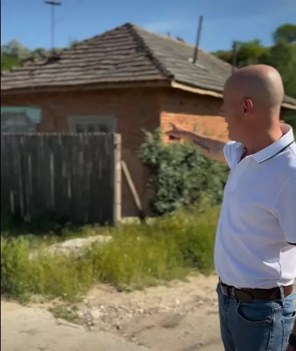 mugur-mihaescu-sat-natal-sadova-4