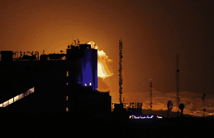 Metoda „polițistul bun și polițistul rău”, aplicată de Trump în Iran. Un expert de la Stanford explică strategia americană și succesul ei