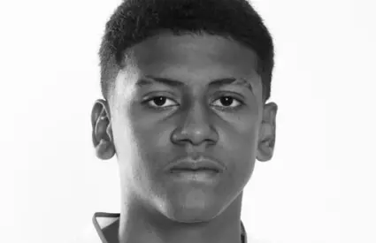 Un fotbalist de doar 15 ani a fost împușcat mortal chiar în timpul meciului