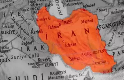 UPDATE Ziua 50 de conflict în Orientul Mijlociu: Iranul a deschis focul asupra navelor din Strâmtoarea Ormuz, la scurt timp după ce a anunțat închiderea rutei