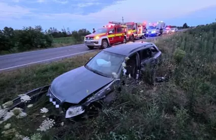 Incident rutier grav în Timiș! Un bărbat a ajuns de urgență la spital, după impactul dintre un autoturism și un autotren