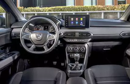 Dacia face istorie: un model românesc, numărul 1 în vânzările auto din Europa