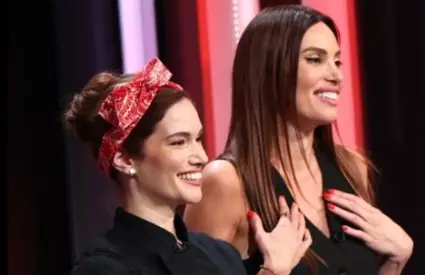 Primele de la accidentul în care a murit Tal Berkovich, concurenta de la “Chefi la cuțite”, care este înmormântată chiar acum! Tânăra nu a avut nicio șansă. Mergea cu fratele la ziua mamei ei. E jale mare în familia din Israel