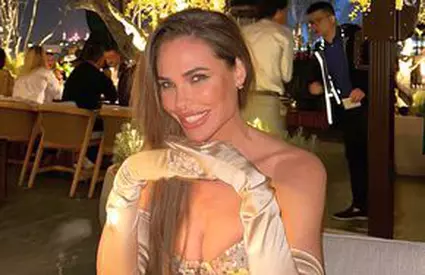 Se mărită din nou, la 44 de ani! Imaginea care a aruncat internetul în aer