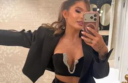 „Love my girls”. A furat toate privirile la petrecerea de logodnă a lui Radu Drăgușin, la Athenee Palace