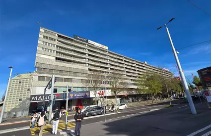 Orașul european în care venitul mediu lunar este de 7.200 de euro. Aici nu se aud claxoane, iar oamenii par să nu se grăbească nicăieri