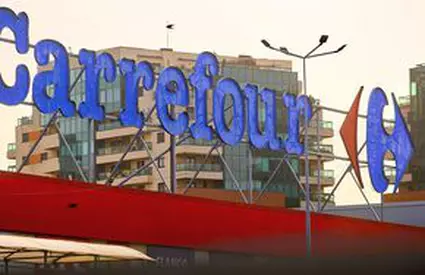 Sponsorul echipei din România cumpără lanțul Carrefour: 823 milioane de euro