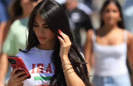 Un altfel de Iran » Cum s-au comportat, departe de casă, persanii din Los Angeles la meciul cu Noua Zeelandă