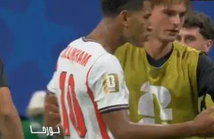 Pălmuit de Bellingham după fluierul final! A urmat o încăierare generală la Anglia - Argentina