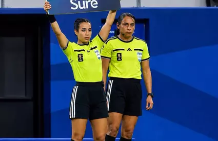 Ea este cea mai sexy arbitră de la CM 2026! A întors toate privirile la meciul Angliei