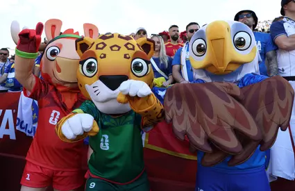 Mascotele de la Cupa Mondială au arestat un presupus traficant de droguri! Imaginile au făcut înconjurul lumii. Video