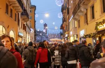 Orașele pe care turiștii sunt sfătuiți să le evite în 2026. De ce au ajuns pe lista neagră