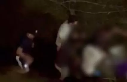 Adolescentă de 15 ani, salvată în ultima secundă după ce s-a aruncat de pe un pod în Râmnicu Vâlcea