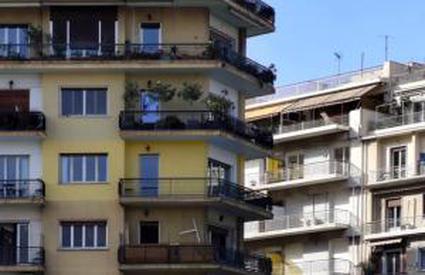 Țara în care românii vor să-și cumpere locuințe. Unele ajung să coste cât un apartament în România