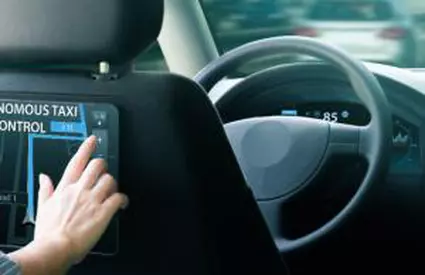 Taxiurile fără șofer ajung în Europa. În ce orașe vor circula primele "robotaxiuri"