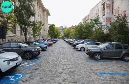 Parcare cu surprize, în București – tarife pestrițe, la pixul primarilor. Cât te costă, unde și de ce