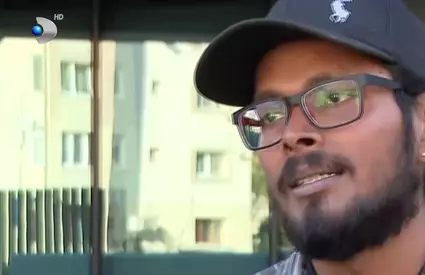 VIDEO Livratorul sri lankez, lovit și scuipat în Popești-Leordeni, și-a retras plângerea. Tinerii violenți scapă doar cu amendă