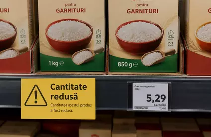 Amenzile ajung la 10.000 de lei, iar produsele pot fi blocate la vânzare când gramajul scade fără informare la raft