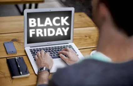 ANCOM avertizează consumatorii înainte de Black Friday. Cum să eviți fraudele și capcanele contractelor online