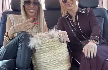 „Welcome to our crib” – Anamaria Prodan și Raluca Bădulescu, lux total departe de jungla Survivor. Cum arată vila lor din Dominicană. Clipul a devenit viral